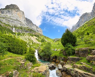 Pyren_erne_333-270